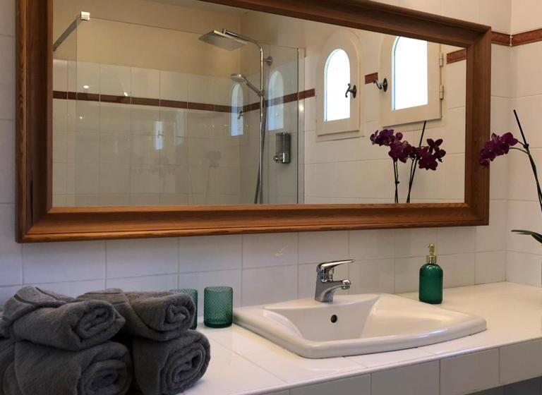 住宿加早餐  Le Nid Des Corbières