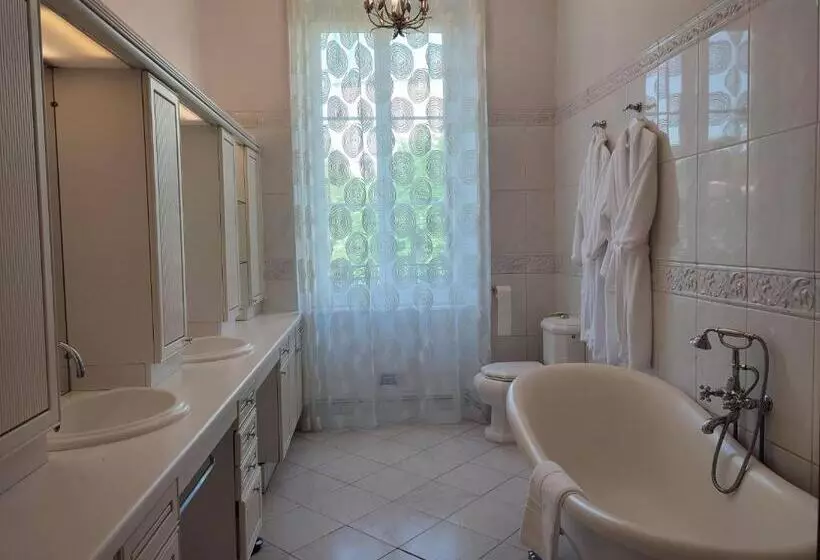 Aamiaismajoitus (B&B) Les Jardins De La Fontaine