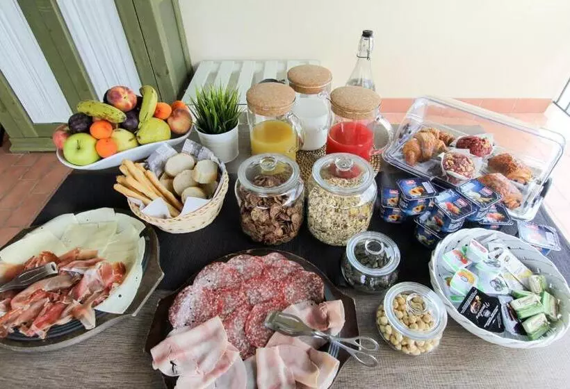 Aamiaismajoitus (B&B) Maison N&m