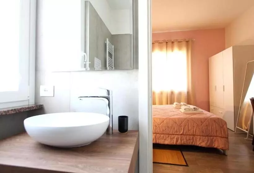 Aamiaismajoitus (B&B) Maison N&m