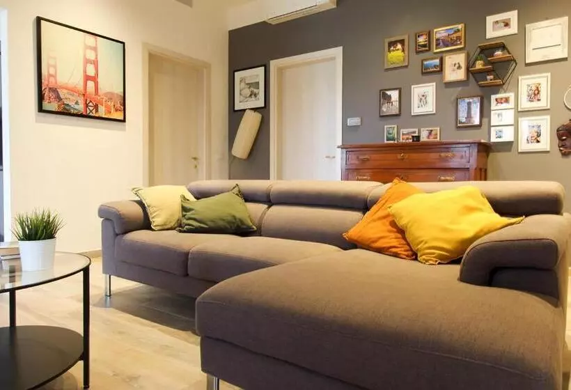 Aamiaismajoitus (B&B) Maison N&m