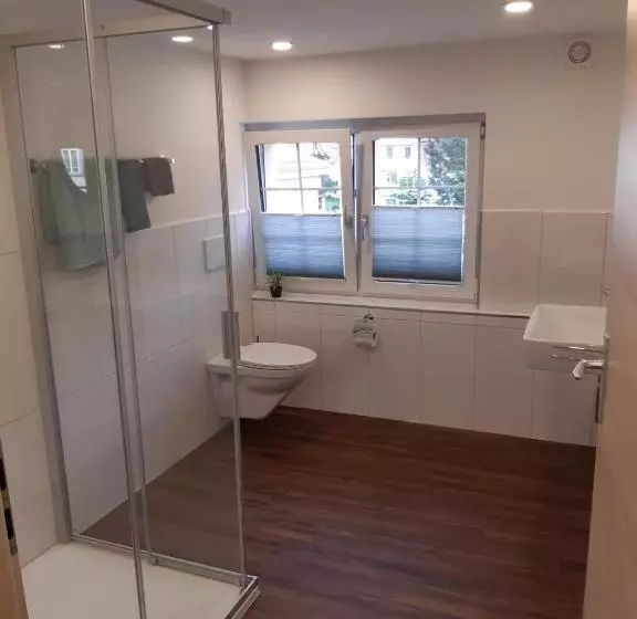 Hotelli Gasthaus Gemsli