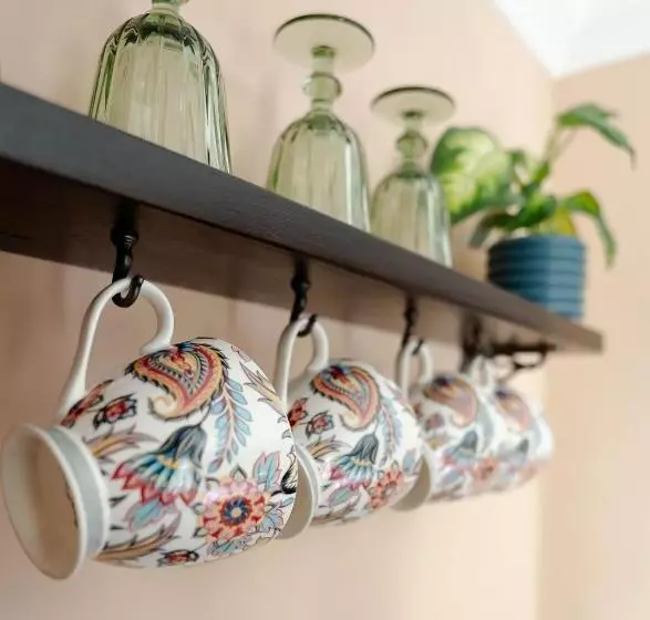 پانسیون Anne Boleyn’s Escape