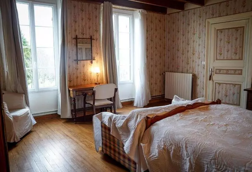 Majatalo Chambre Confortable Dans Maison Bourgeoise