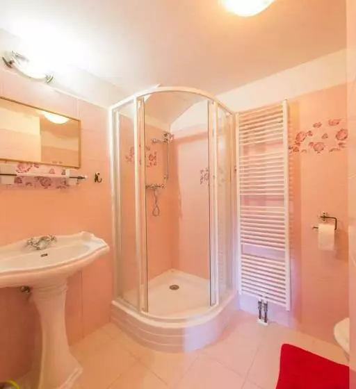 Majatalo Penzion U Zlomené Lyže