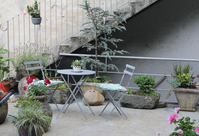 住宿加早餐 Chambre Bounty Cuisine Privée, Lit Queen Size, Terrasse, Garage