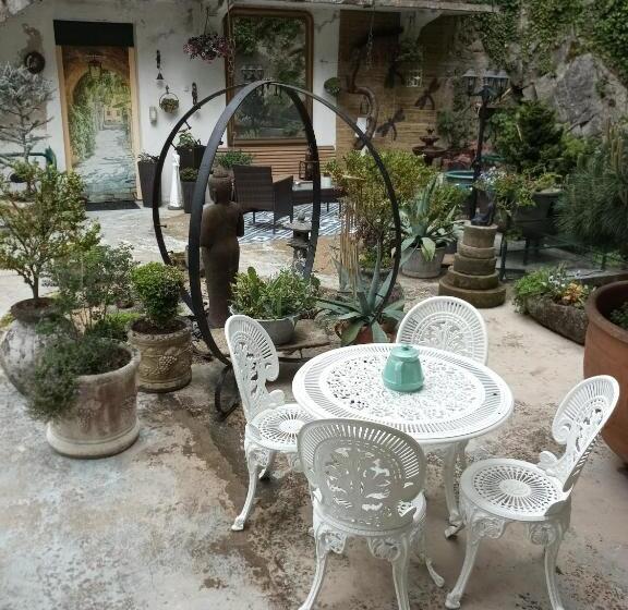 住宿加早餐 Chambre Bounty Cuisine Privée, Lit Queen Size, Terrasse, Garage