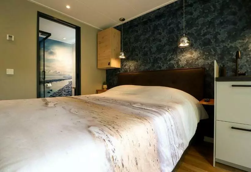 Aamiaismajoitus (B&B) De Monarchvlinder