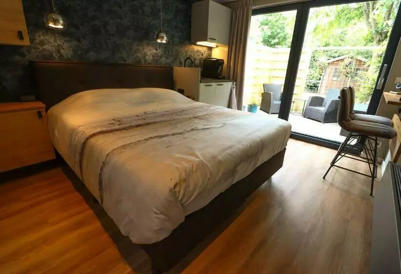 Aamiaismajoitus (B&B) De Monarchvlinder