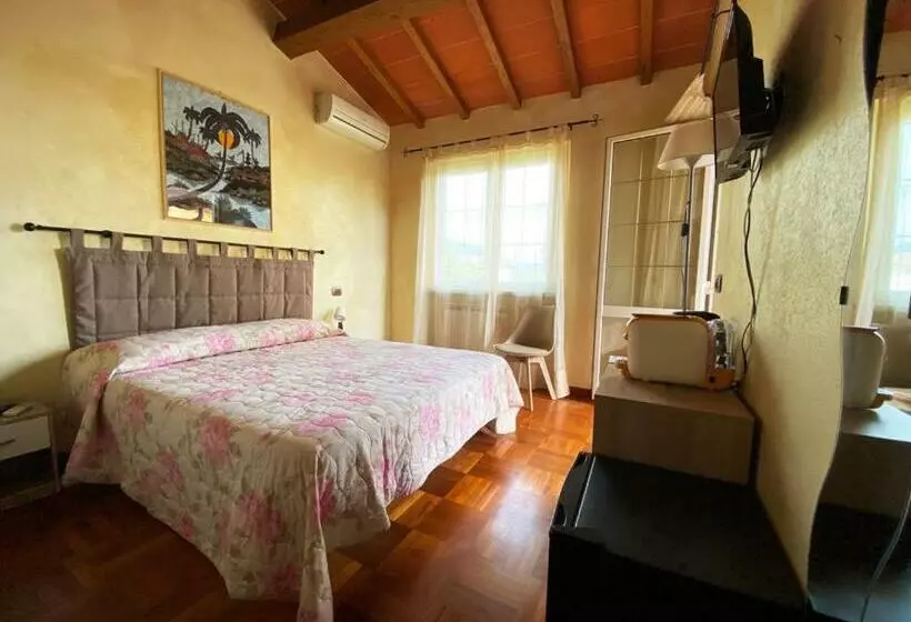 ベッドアンドブレックファースト La Madonnina