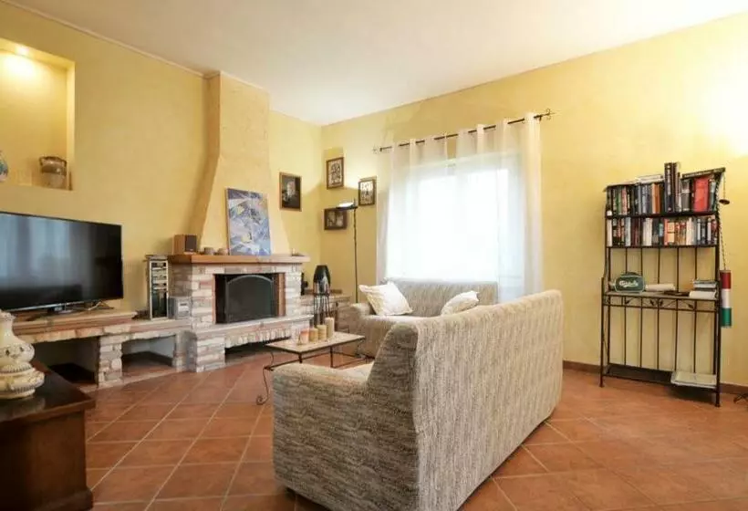 ベッドアンドブレックファースト La Madonnina