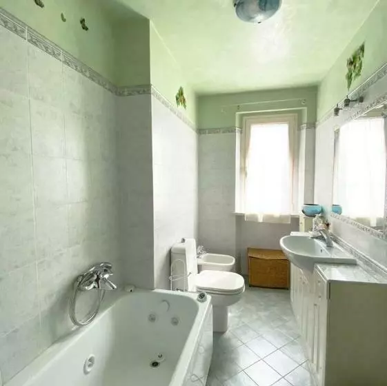 ベッドアンドブレックファースト La Madonnina