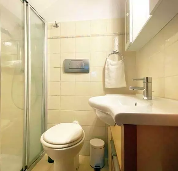 ベッドアンドブレックファースト La Madonnina