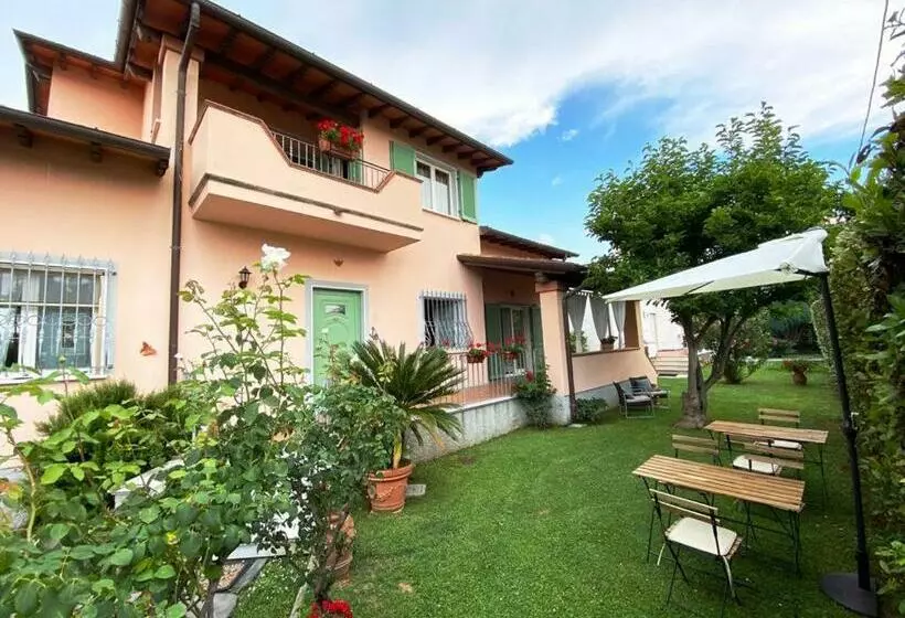 ベッドアンドブレックファースト La Madonnina