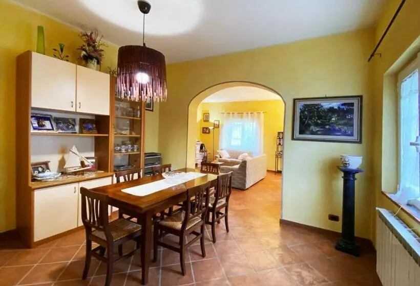 ベッドアンドブレックファースト La Madonnina