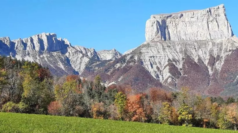 Aamiaismajoitus (B&B) Les Vagabonds Du Mont