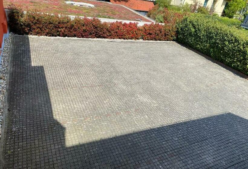 호스텔 Weller Kahl Am Main