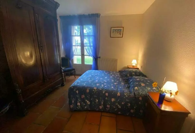 Aamiaismajoitus (B&B) La Closerie De L Autan