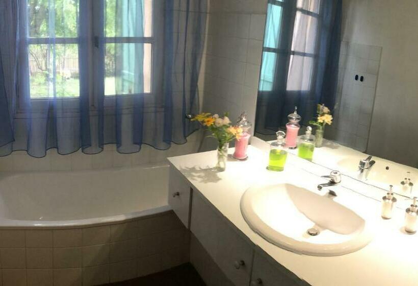 مبيت وإفطار La Closerie De L Autan