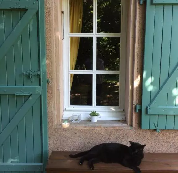 Aamiaismajoitus (B&B) La Closerie De L Autan