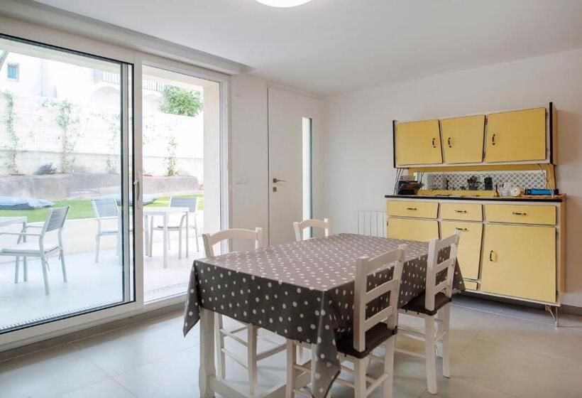 ベッドアンドブレックファースト Le Solaret