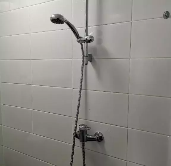 ベッドアンドブレックファースト Studio Huzur