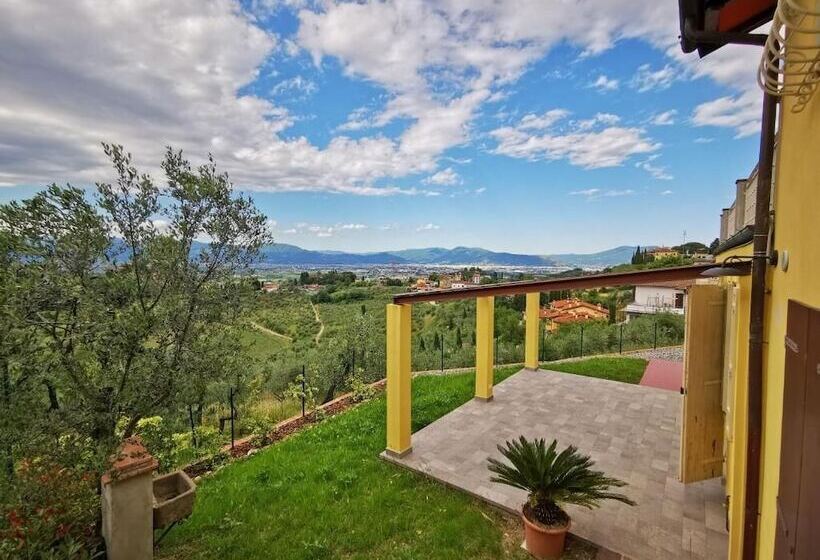 Отель Agriturismo Sotto La Rocca