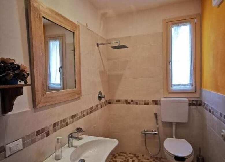 Отель Agriturismo Sotto La Rocca