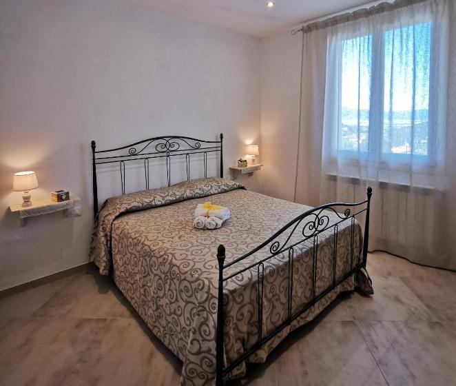 Отель Agriturismo Sotto La Rocca