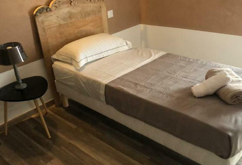 بنسيون La Pause Du Canal