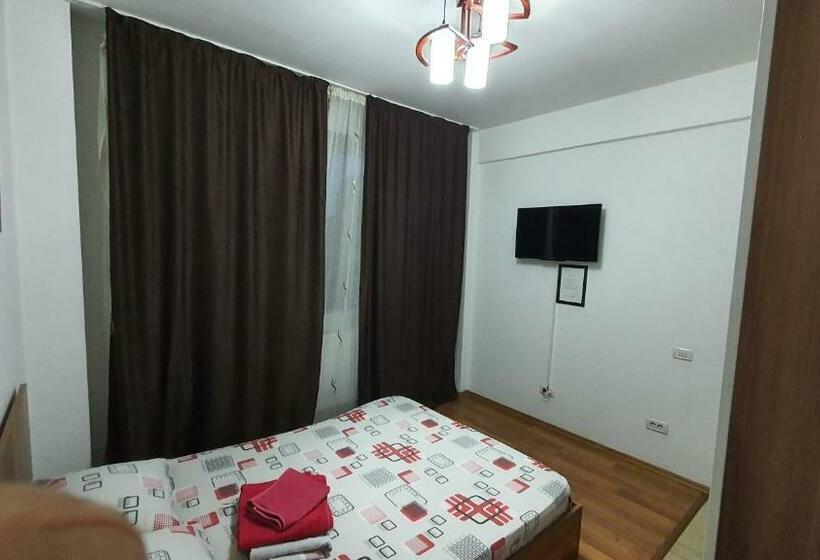 Pensiune Fundeni  Dragonul Rosu