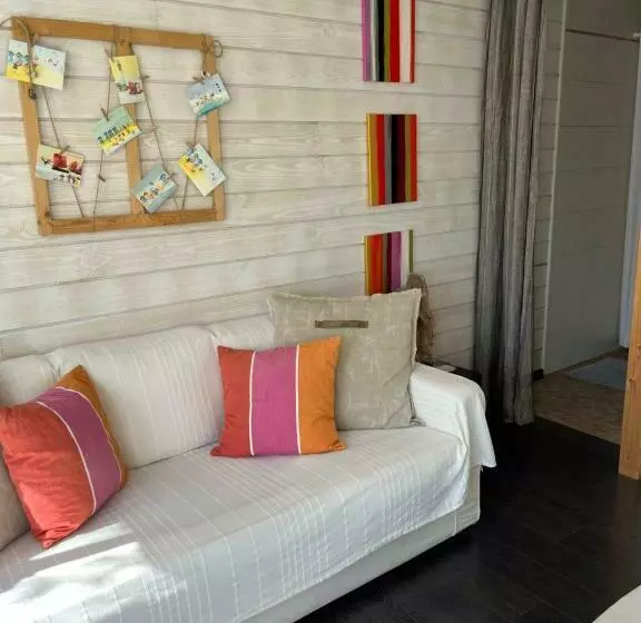 Aamiaismajoitus (B&B) Chambre D’hotes Golf Du Morbihan