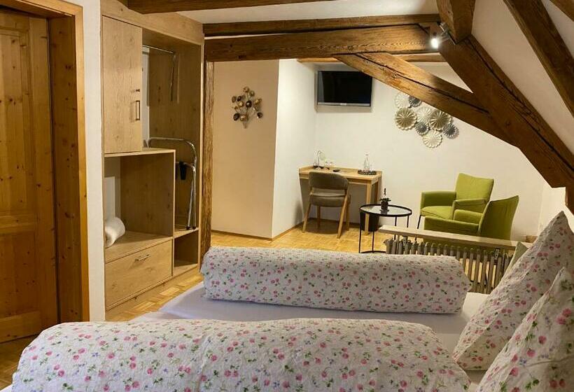 Bed and Breakfast Gasthof   Pension   Adler