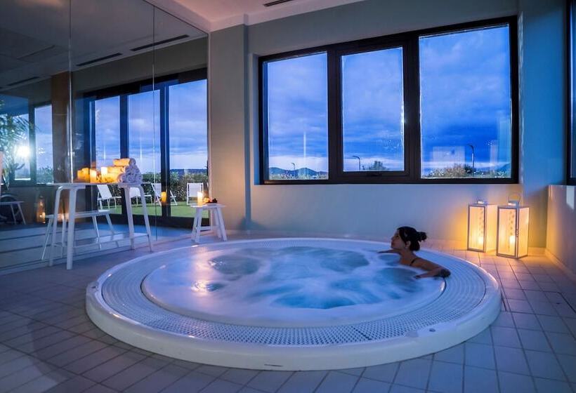 هتل Bodega FyA - Grupo Piérola