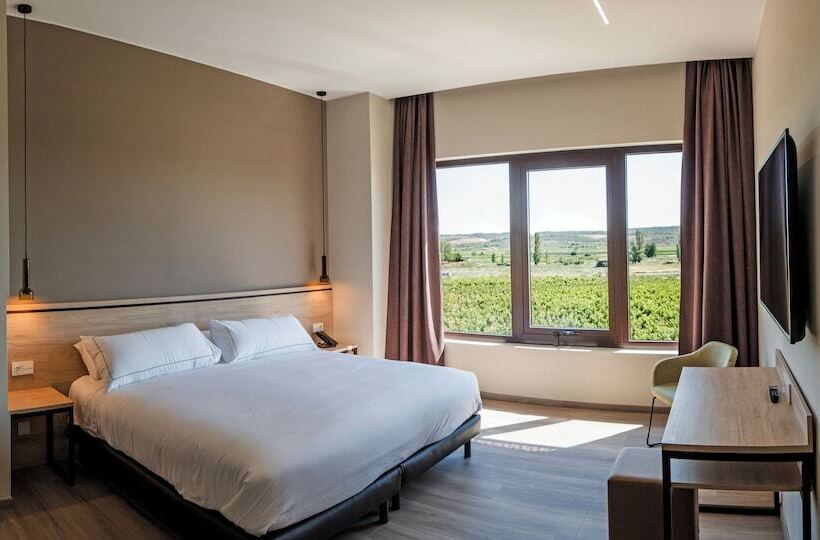 هتل Bodega FyA - Grupo Piérola