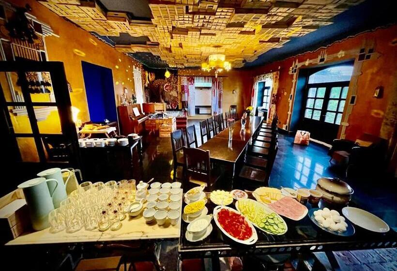 Szálloda Haraburdi® Recyclart