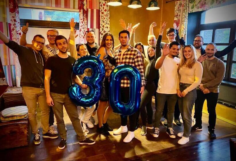 Szálloda Haraburdi® Recyclart