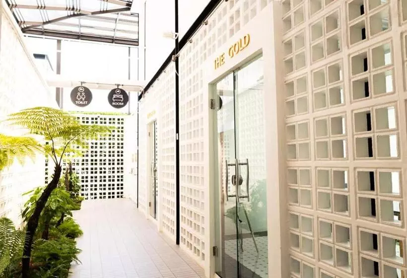 Hotelli The Gold Living Life