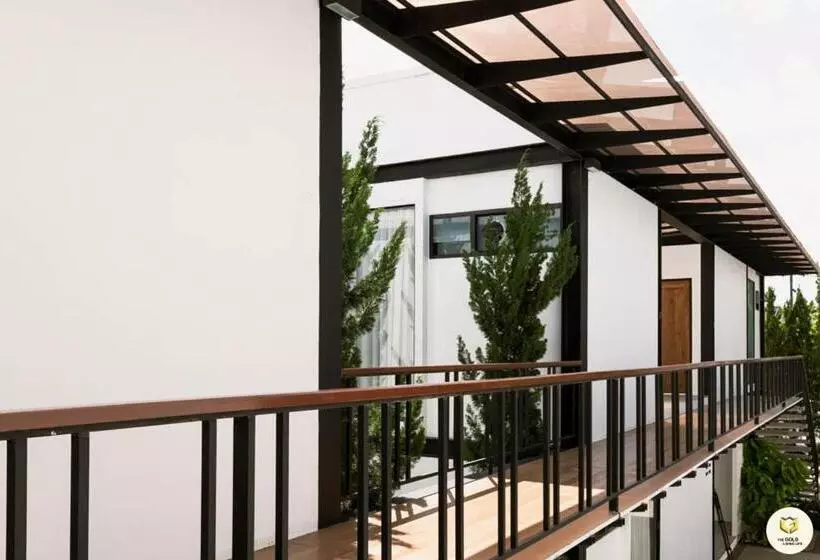 Hotelli The Gold Living Life