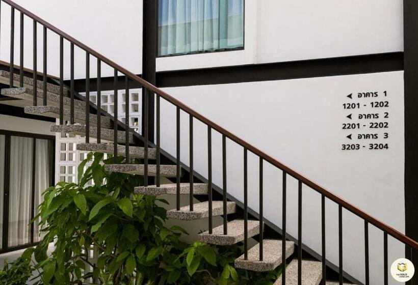 酒店 The Gold Living Life