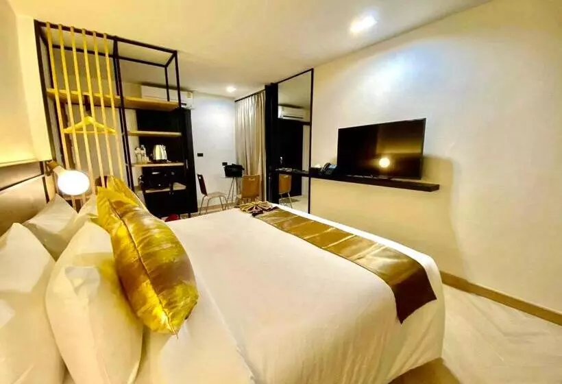 Hotelli The Gold Living Life