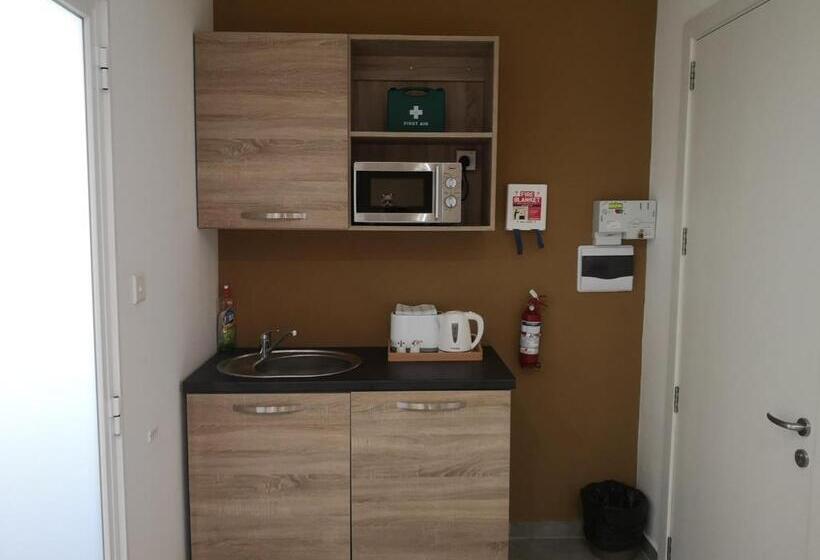 پانسیون Dghajsa Guest House