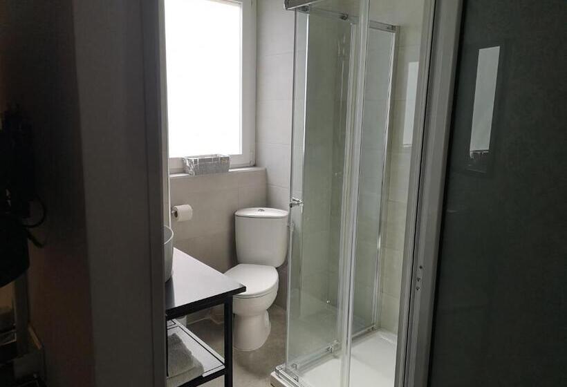 پانسیون Dghajsa Guest House