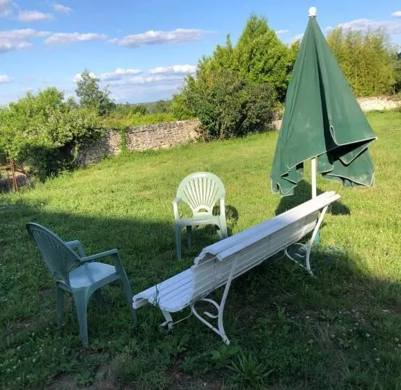 ペンション Grand Gite En Rez De Jardin
