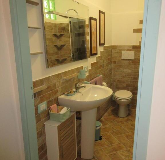 ペンション Radici Etrusche Sutri