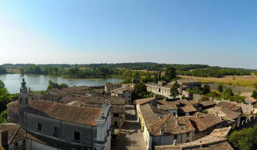 Majatalo Residenza Al Castello