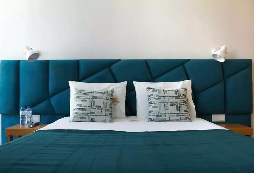 هاستل Soldouro Train Suites