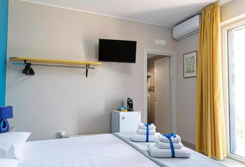 ベッドアンドブレックファースト 16th Fads