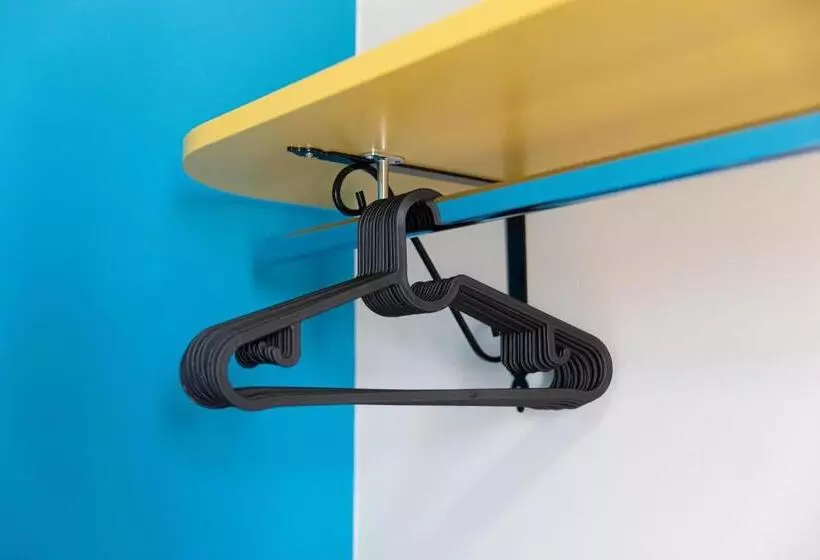 ベッドアンドブレックファースト 16th Fads