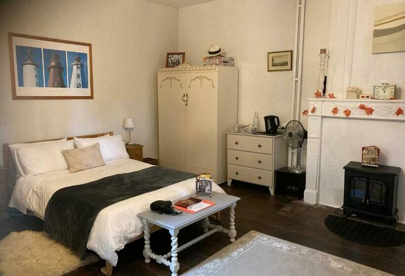 צימר 7 Dagnaud De La Tude Our Family Farmhouse Style Home With En Suite